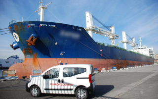 Cargo maltese, porto di napoli